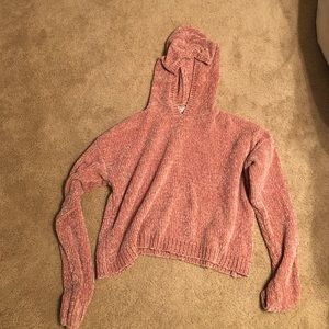 Cropped super soft sweater hoodie!